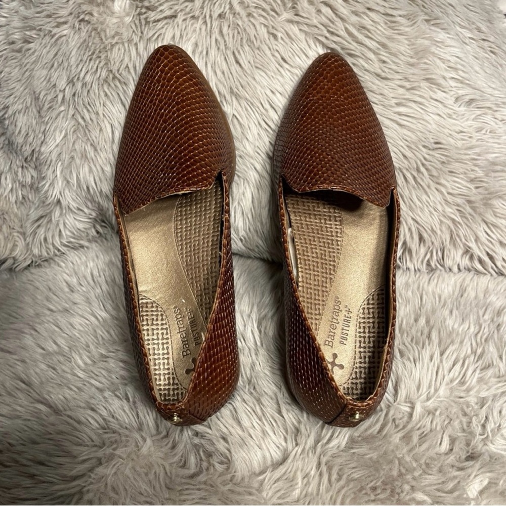 Brown Textured Women's Flats Baretraps